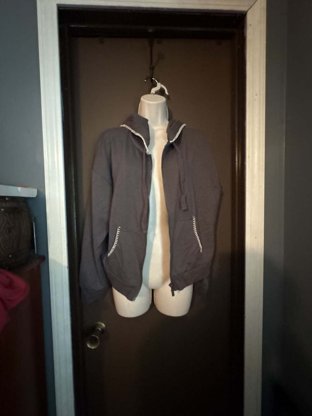 Kensie Women's Gray Full Zip Hoodie with Contrast Stitching